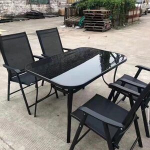 Outdoor dining set